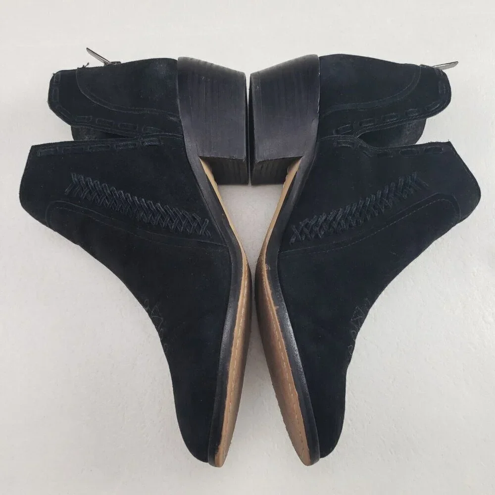 Vince Camuto Presita Ankle Boot Womens 9 Black Suede Western Cut Out Back Zipper